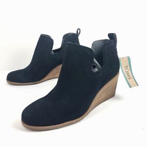 TOMS Kallie Cutout Suede Wedge Pull on Bootie Black Size 8W